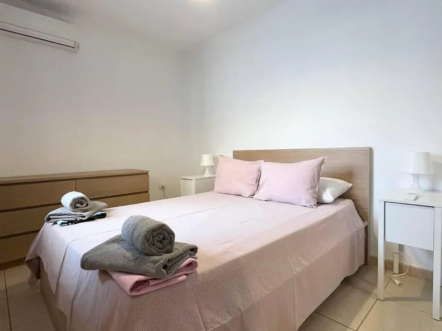 Pelicano Club 303 - 2 Bedroom Apartment In Puerto Del Carmen, Lanzarote Puerto del Carmen  Hiszpania