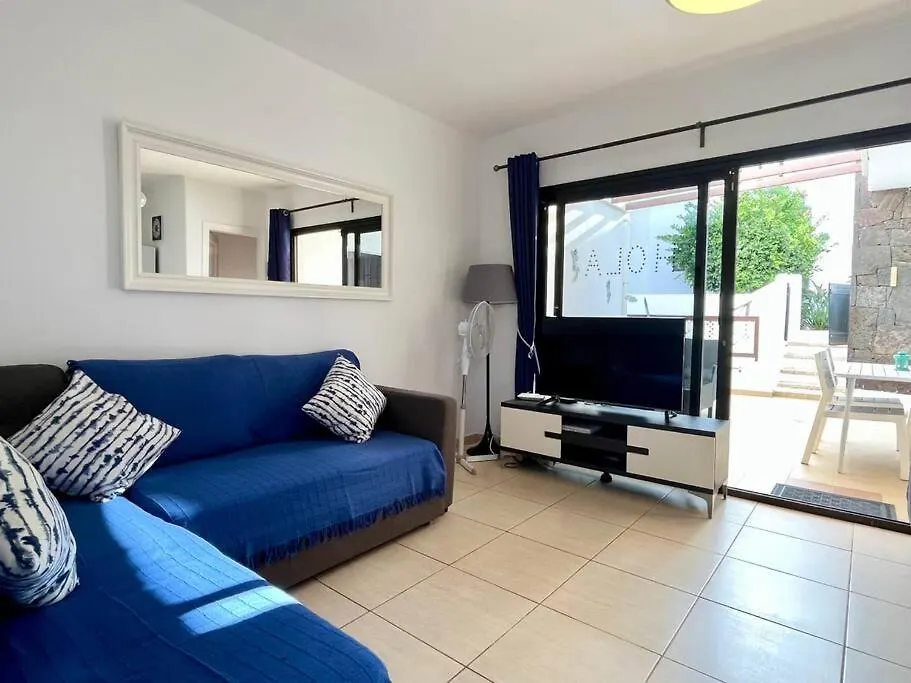Pelicano Club 303 - 2 Bedroom Apartment In Puerto Del Carmen, Lanzarote Puerto del Carmen  0*, Puerto del Carmen (Lanzarote) Spain